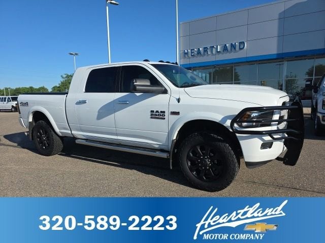 2018 RAM 2500 Big Horn in Bright White Clearcoat — front three-quarter view